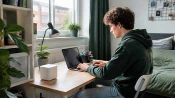 Student verbetert wifi in een studentenkamer