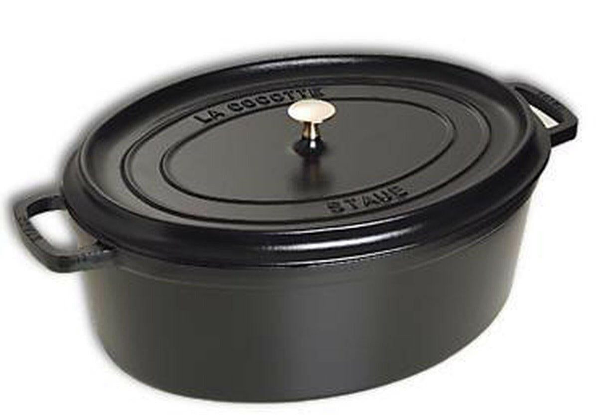 Staub Ovale cocotte 33cm - zwart