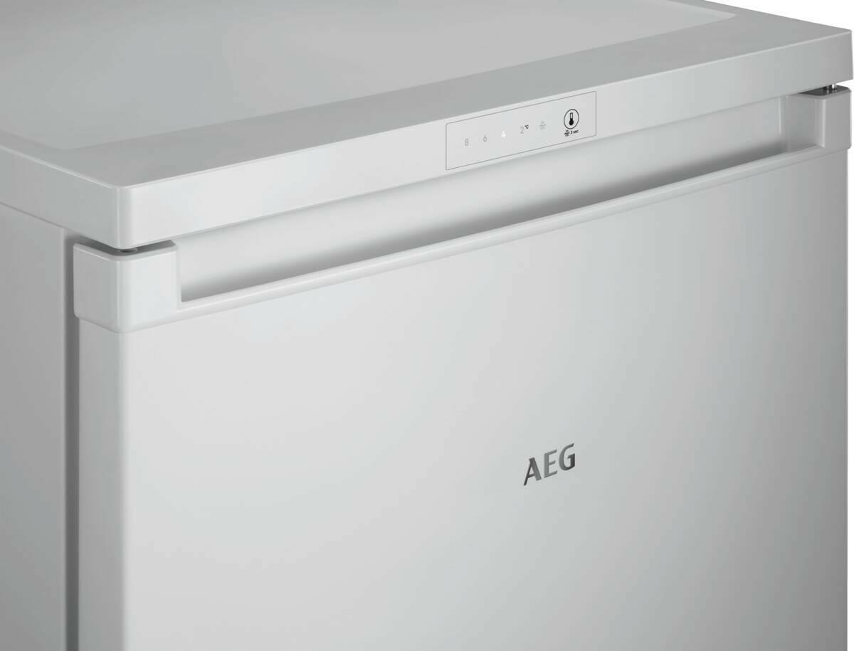AEG RTS811DXAW wit