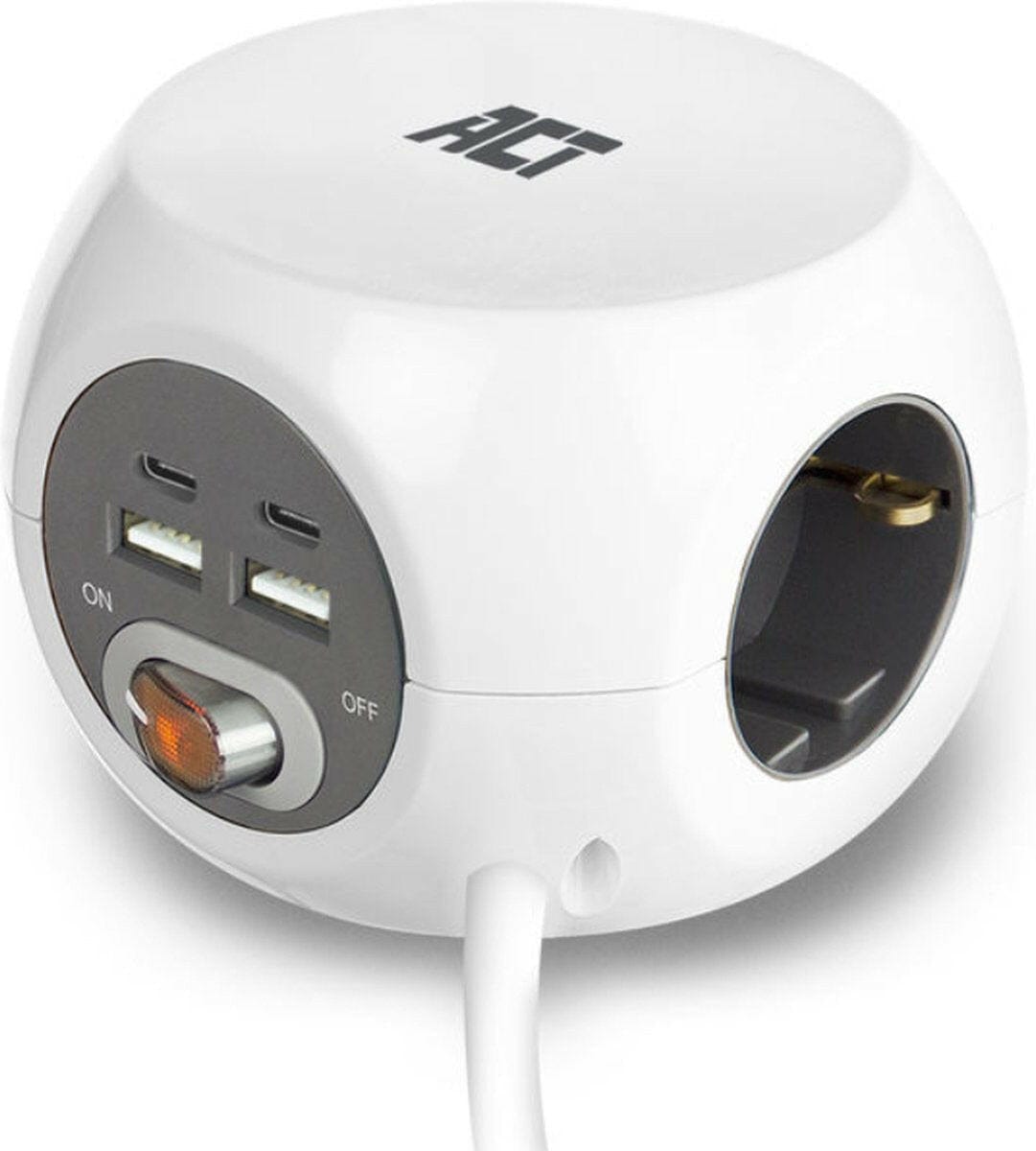 ACT ACT AC2415 Stekkerdoos met USB-C/A-poorten wit
