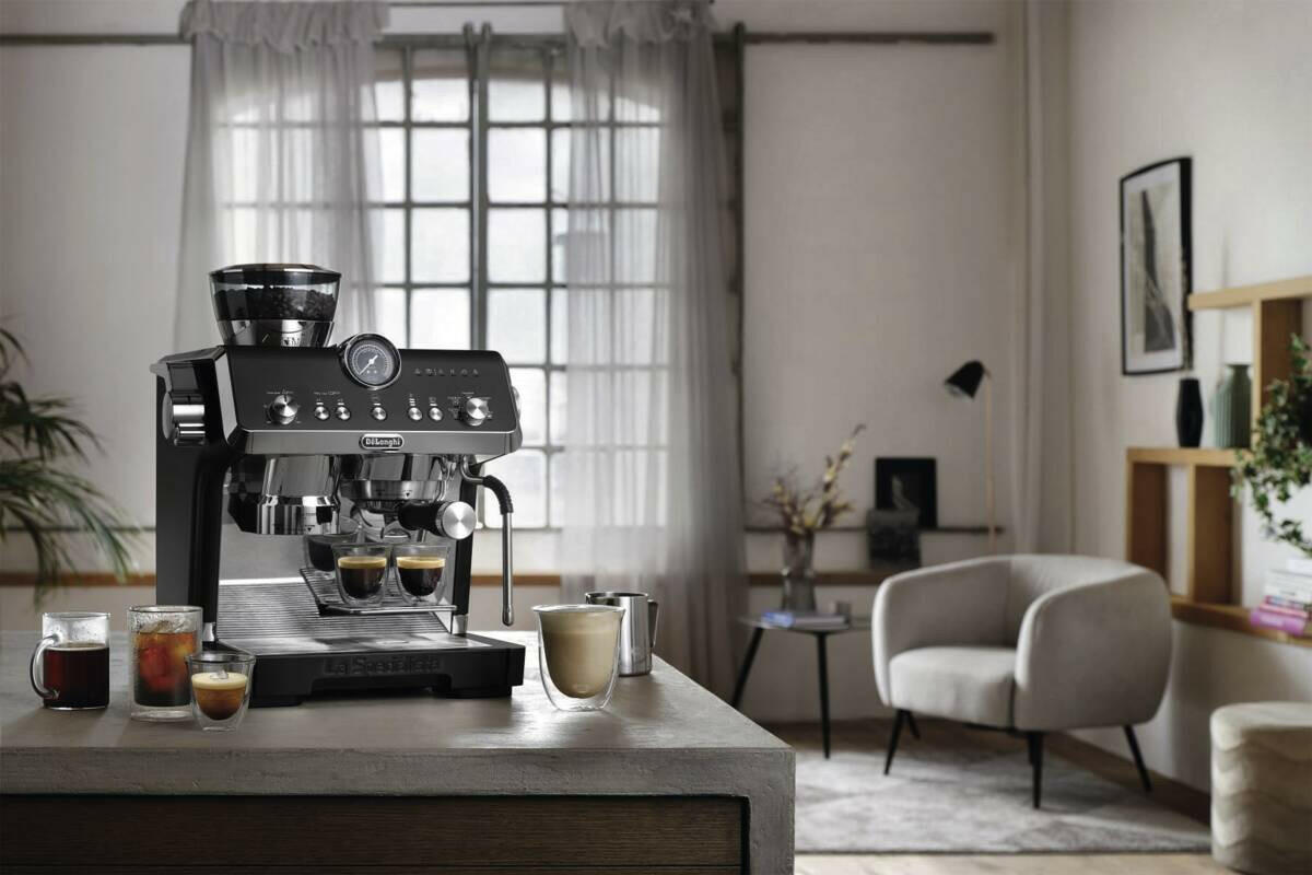 De´Longhi EC 9555.BK La Specialista Opera Black
