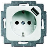 EP:Tummers 20 EUCBUSB-212 BUS WCD RA KV+USB VOED.SI