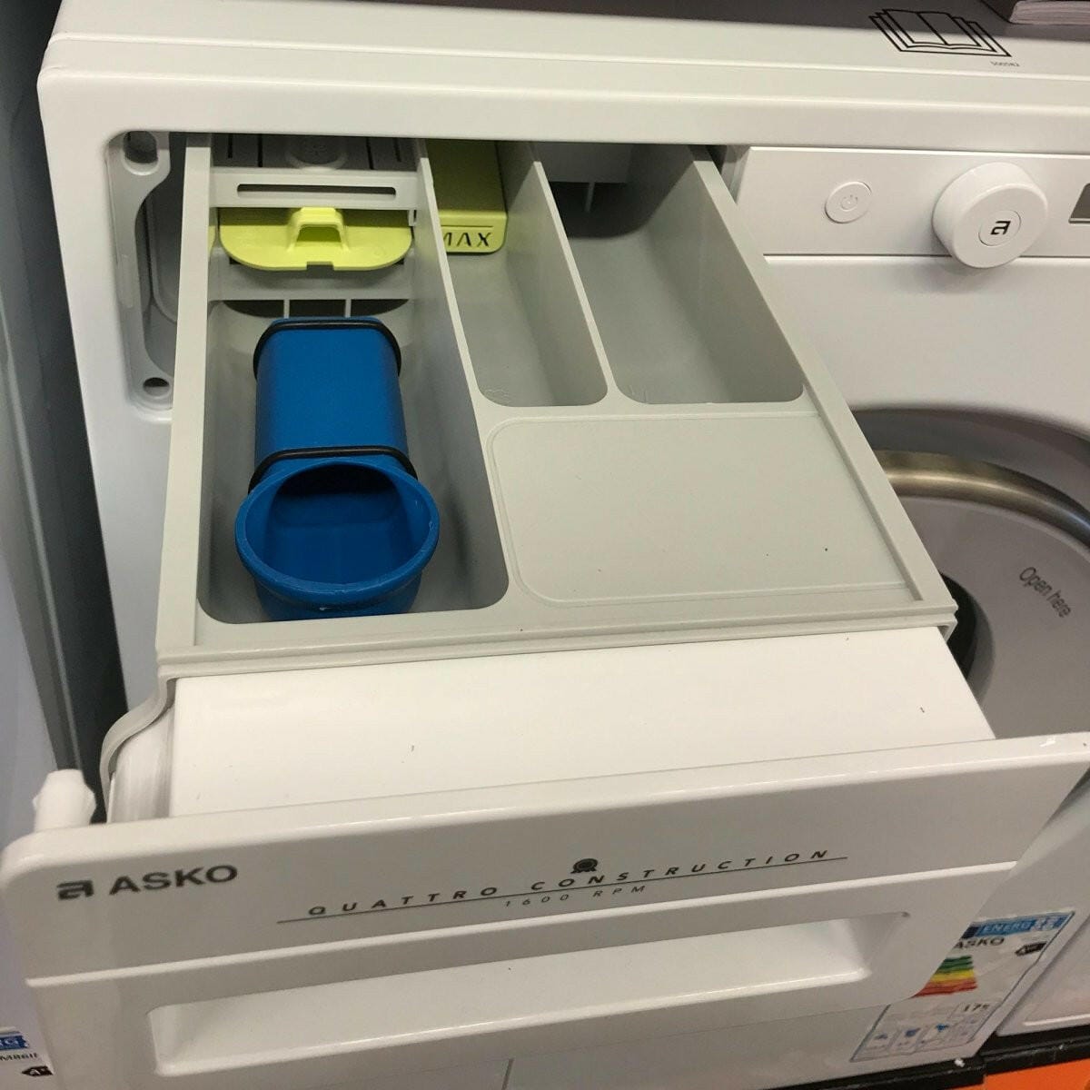 EP:Tummers SOAPSHUTTLE WASM.DOSEERSYSTEEM