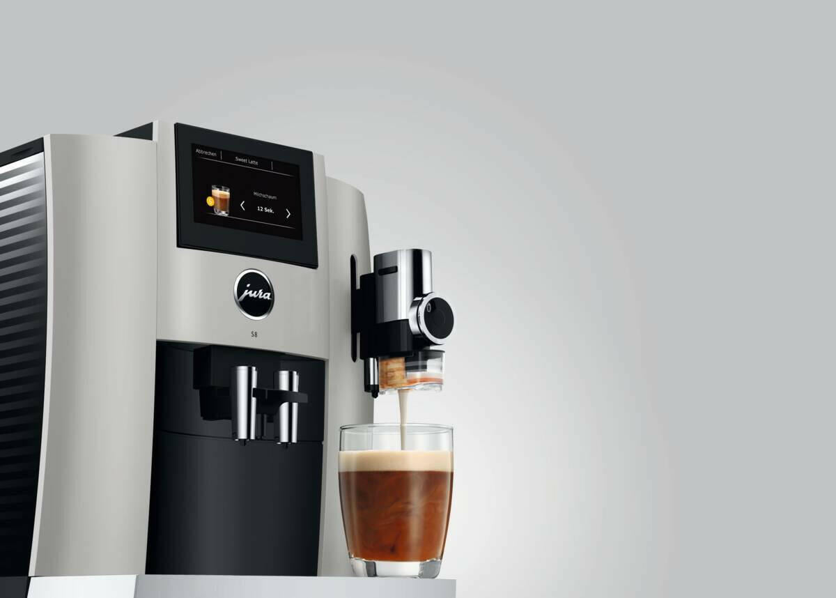 Jura S8 (EB) platina.