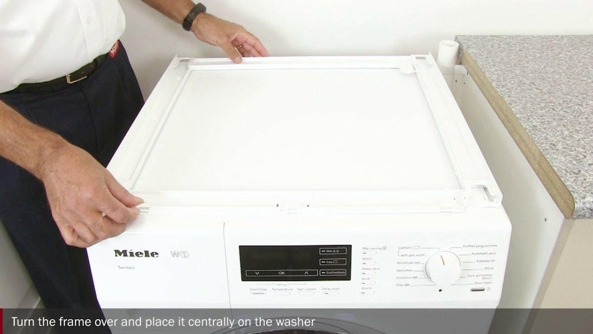 Miele Miele WTV511 Tussenstuk voor wasmachine en droger