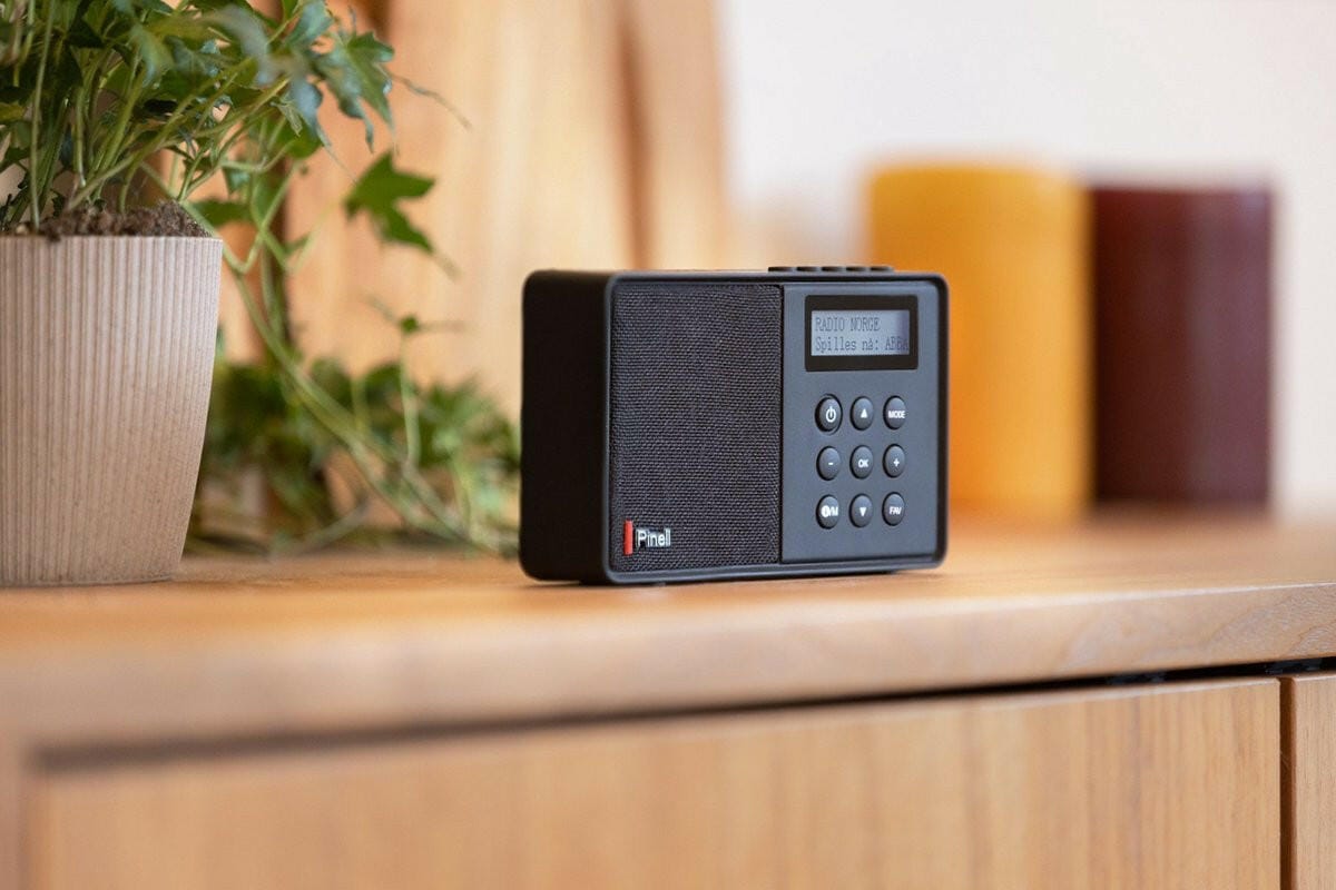 Pinell PORTABLE RADIO DAB+ FM INGEBOUWDE ACCU