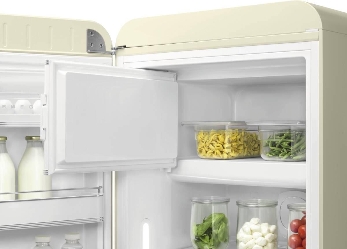 Smeg Smeg FAB28LCR6 crème
