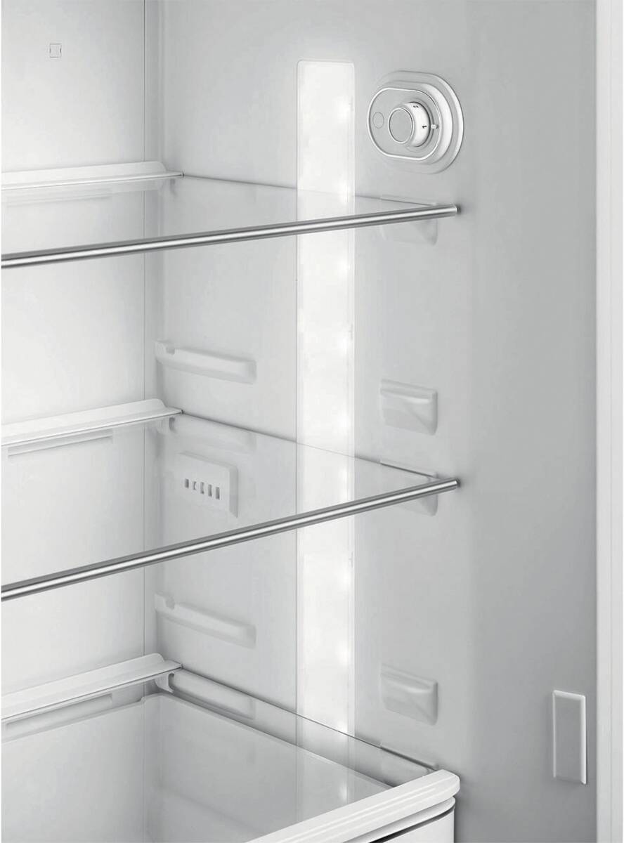 Smeg Smeg FAB30RRD6 rood