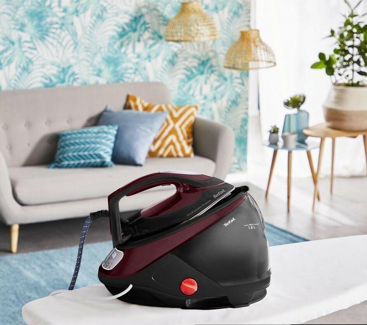 Tefal Tefal GV9230 zwart-bordeaux